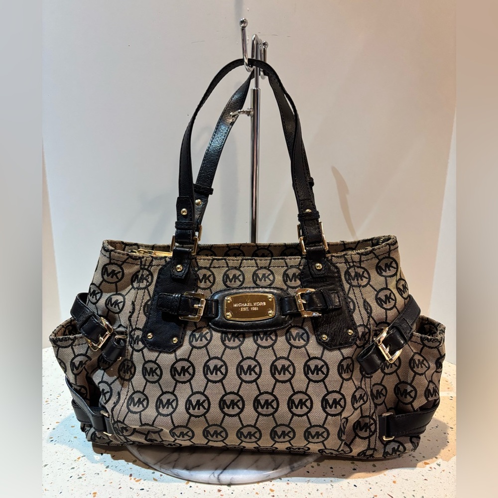 Michael Kors Monogram Satchel‎ Shoulder Handbag - Picture 4 of 15